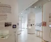 The exhibition can be viewed both in chronological order and in reverse order