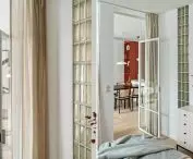 Luxafers are one of the themes of the apartment