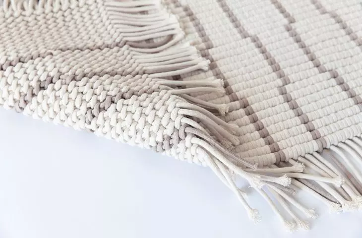 KNOT carpet collection
