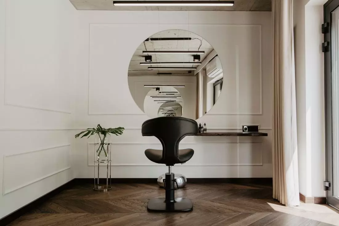 Salon fryzjerski,
przestrzeń do pracy