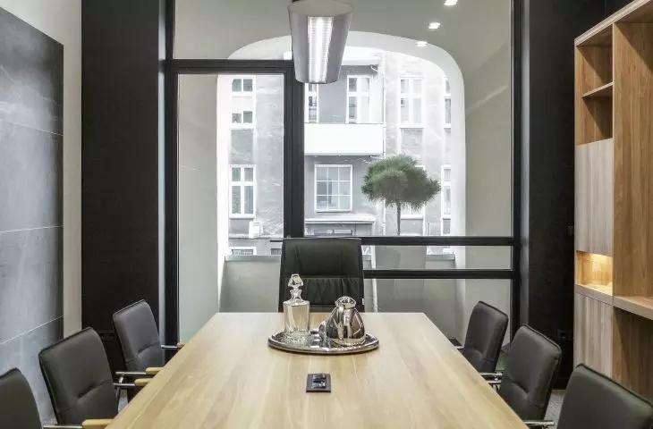Office space by Havel Prado and AMJ studio