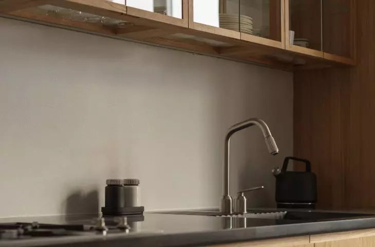 minimalist kitchen furniture designed by Loft Kolasinski
