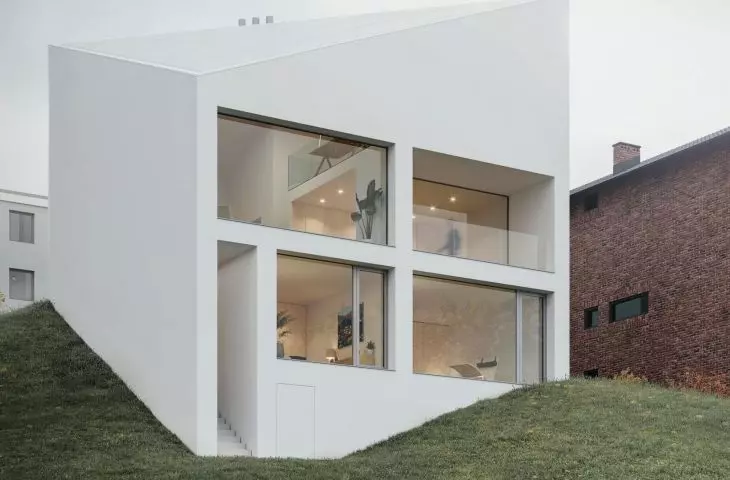 rear elevation