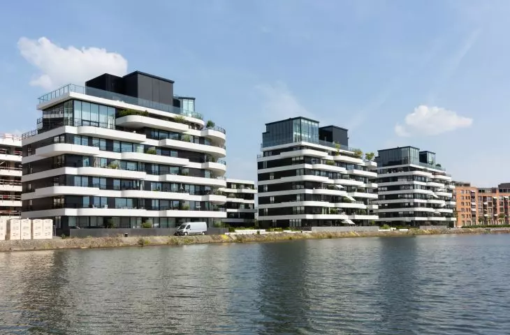 Aluform's sustainable façade systems