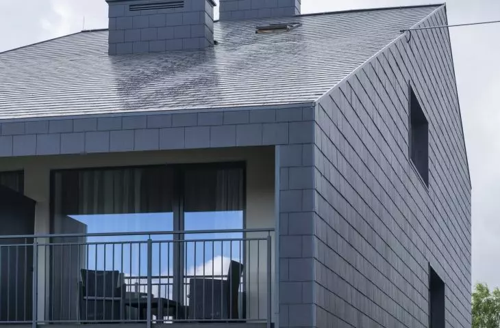 Cedral small-format tile with slate texture in white and graphite colors. 