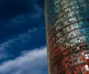 Luminescent and chromatic paints for walls, facades and surfaces