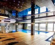 DPS glossy black ceiling with fiber optics