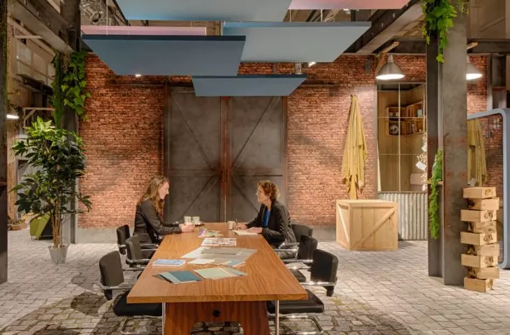 Projekt: Showroom Schaffenburg, Holandia