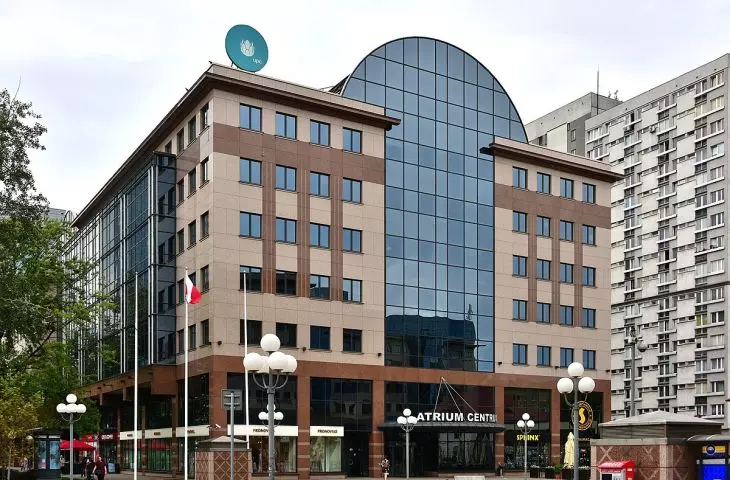 Atrium Plaza