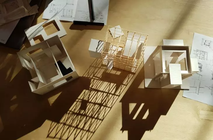 projektowanie konceptualne na bazie makiet zrealizowanych przez Molecule Architecture