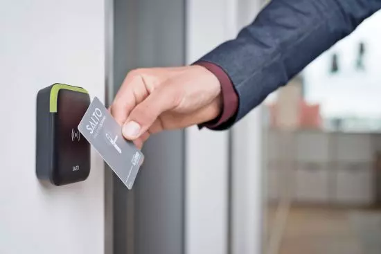 Platforma hotelowa SALTO -innowacyjny i&nbsp;bezprzewodowy system kontroli dostępu