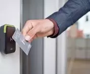 Platforma hotelowa SALTO -innowacyjny i bezprzewodowy system kontroli dostępu