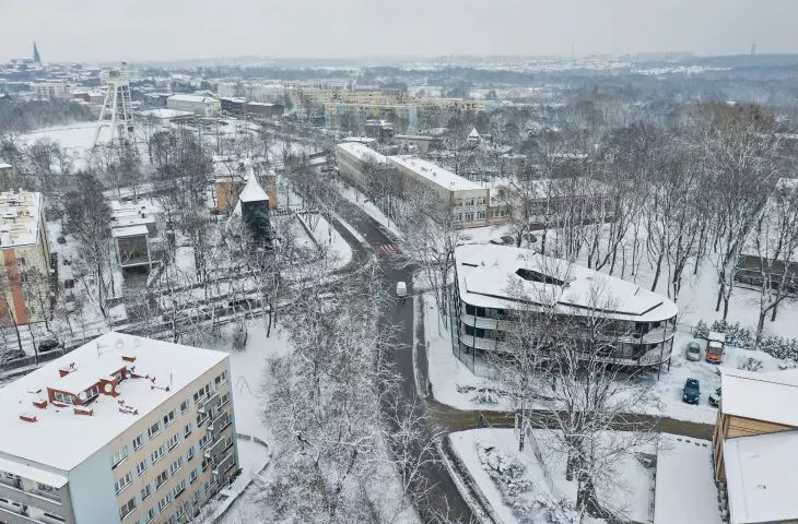 Willa znajduje się na Górze Redena