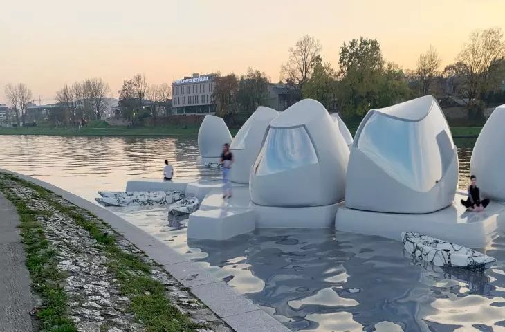 Dostęp do obiektów zapewniają kajaki