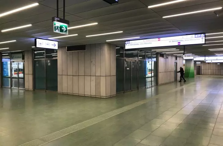 Metro Księcia Janusza