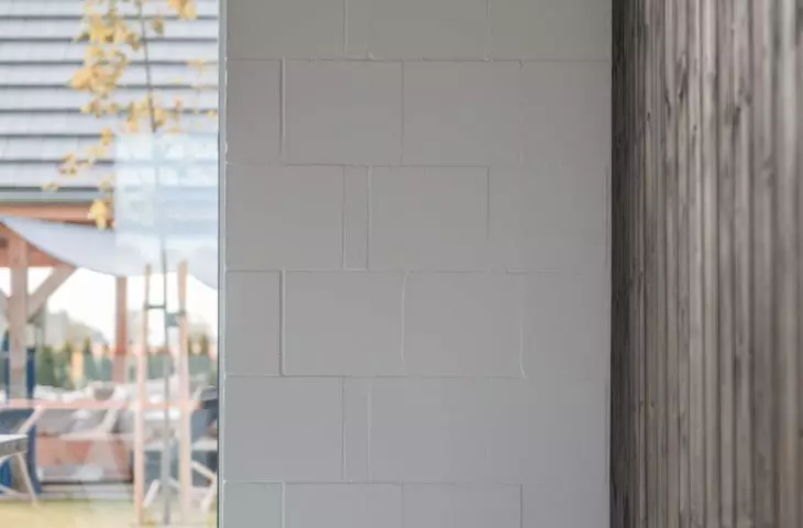textures on the walls