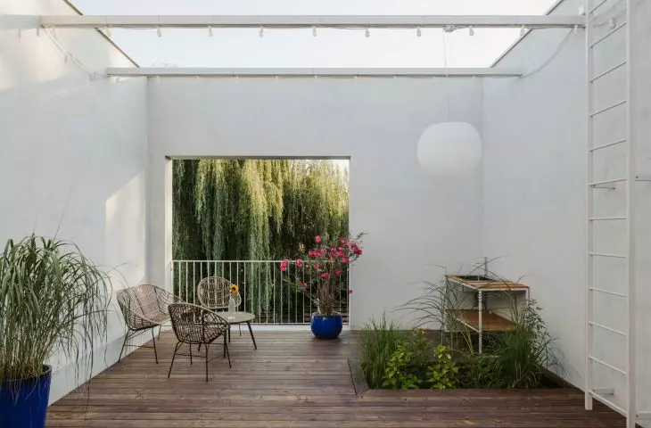 terrace on the first floor