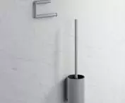 System 900