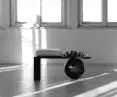 HEN bench in black color