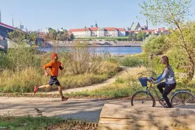 ścieżka for running and recreation along the Vistula River