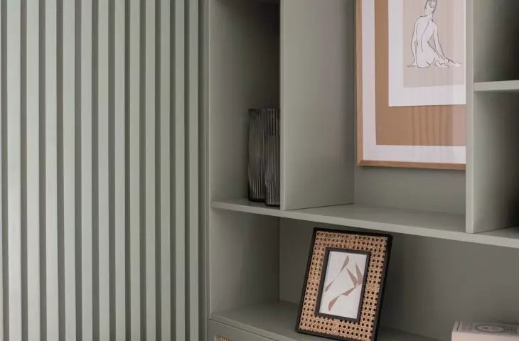 vertical laths in the living room