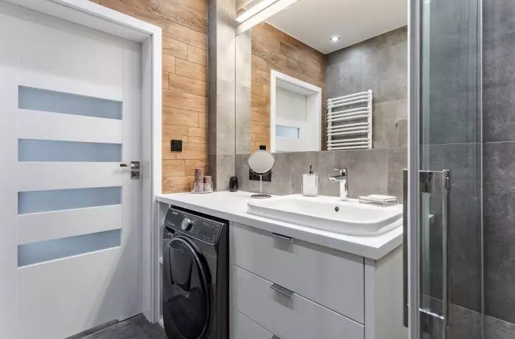 Bathroom in a Warsaw apartment