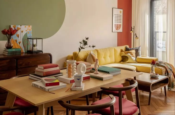 view of the lounge area