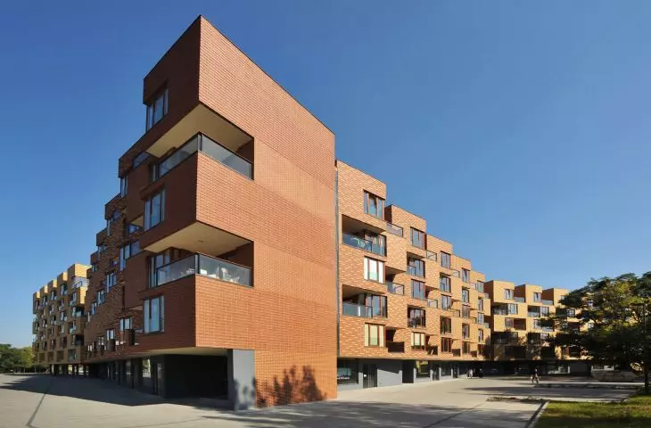 Multi-family residential building, Grabiszynska Street, Wroclaw.