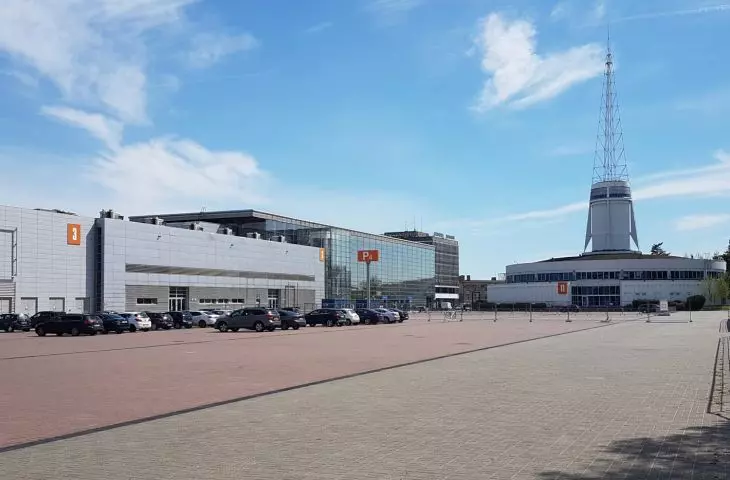 Główny plac targowy (plac św. Marka) to dziś czysto utylitarna i mało atrakcyjna przestrzeń. 