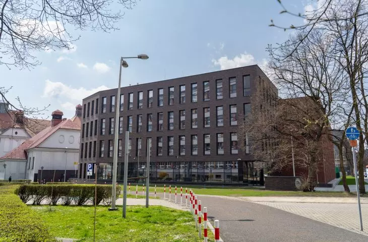Nowy budynek szkoły w Gliwicach, część dydaktyczna