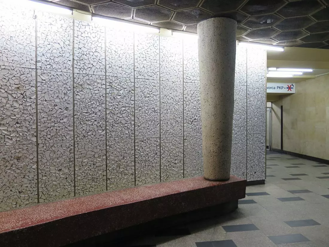 Wnętrze dworca