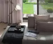 Letnisko pośród hortensji