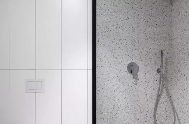 Shower with gray glaze