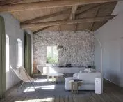 wnętrze jednego z apartamentów w willi