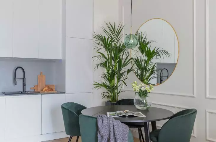 Touch kitchen cabinetry