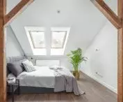 Bedroom in shades of soothing gray