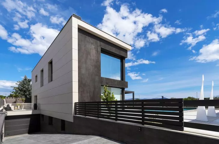 Neolith® ESSENTIALS