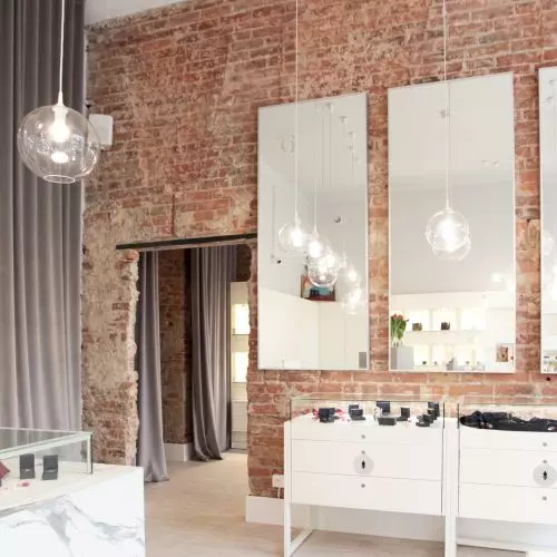 Wnętrza salonu jubilerskiego KAREA, Warszawa