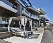Neolith - holiday trends