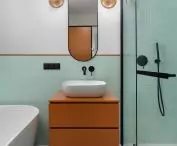 A bathroom as if from Wes Anderson's films