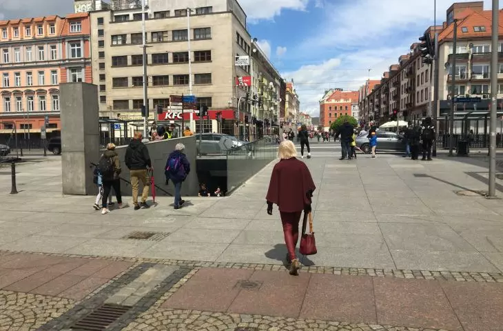 przejście przy ulicy Świdnickiej, stan obecny