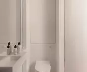 Minimalistyczna łazienka 