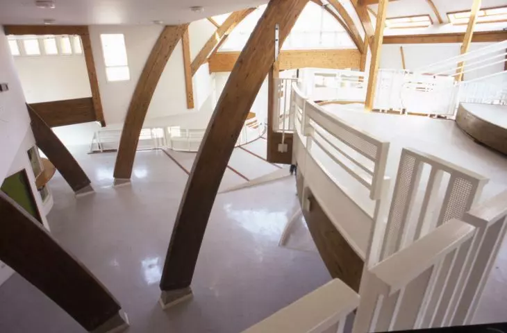 Collège Pierre'a Sémarda dla 600 uczniów w Bobigny