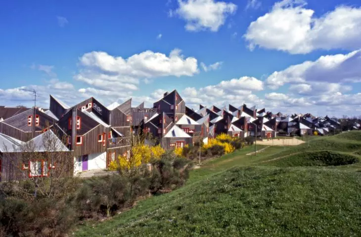 Kompleks 225 mieszkań komunalnych (w którym każde z nich jest inne) w Le Blanc-Mesnil