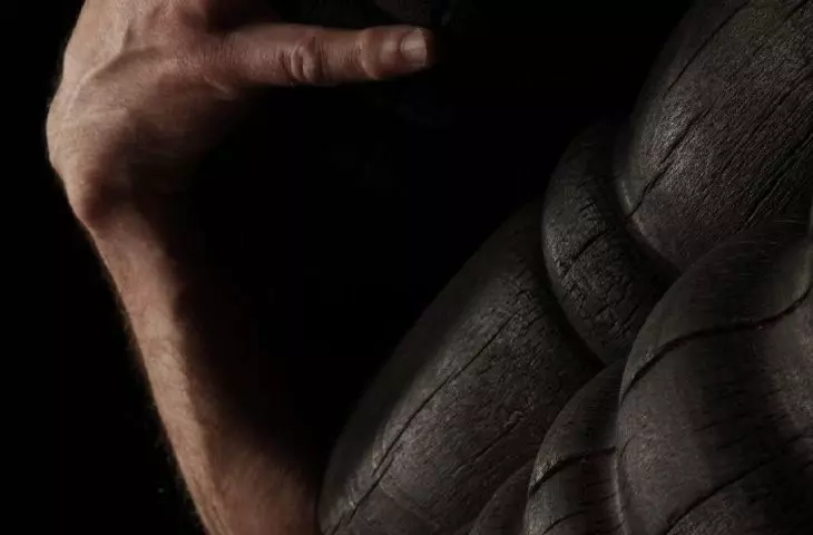 ulubioną materią projektanta jest drewno