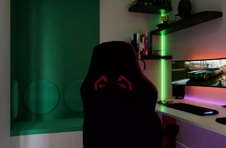 gaming room in a teenager's room