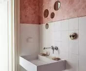 Bathroom with pink wall