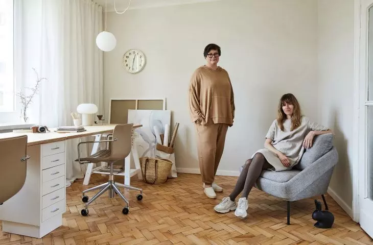 Anna Olga Chmielewska i Jola Skóra