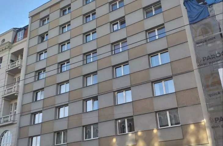 Actor's House by Helena and Jerzy Kurmanowicz 