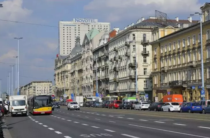 Jerozolimskie Avenues